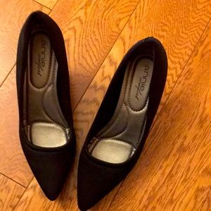 Annie comfort heels. So comfortable!!